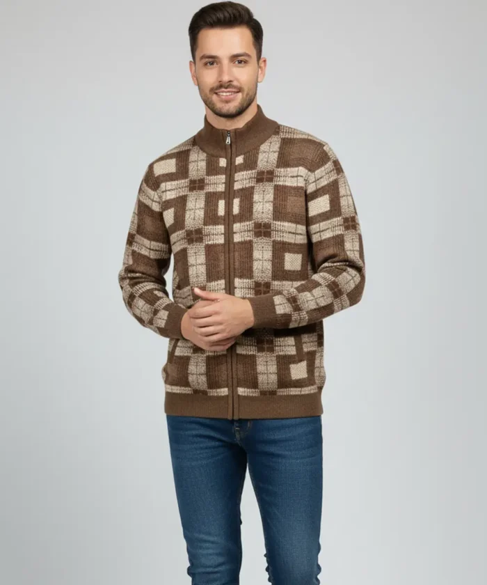 Men’s Brown and Beige Geometric Pattern Zip-Up Knit Sweater